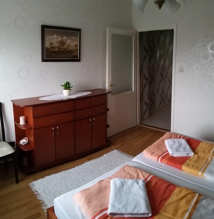 Fadora Apartman Tihany Szoba fotó